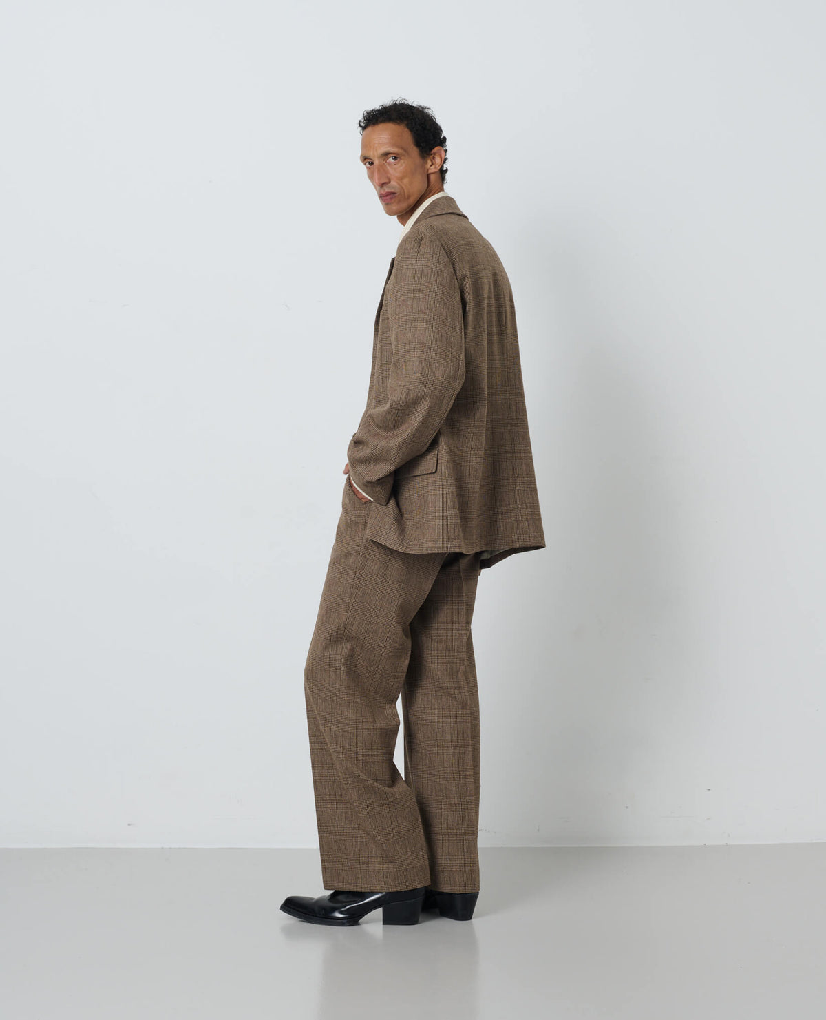 4 BUTTON BLAZER