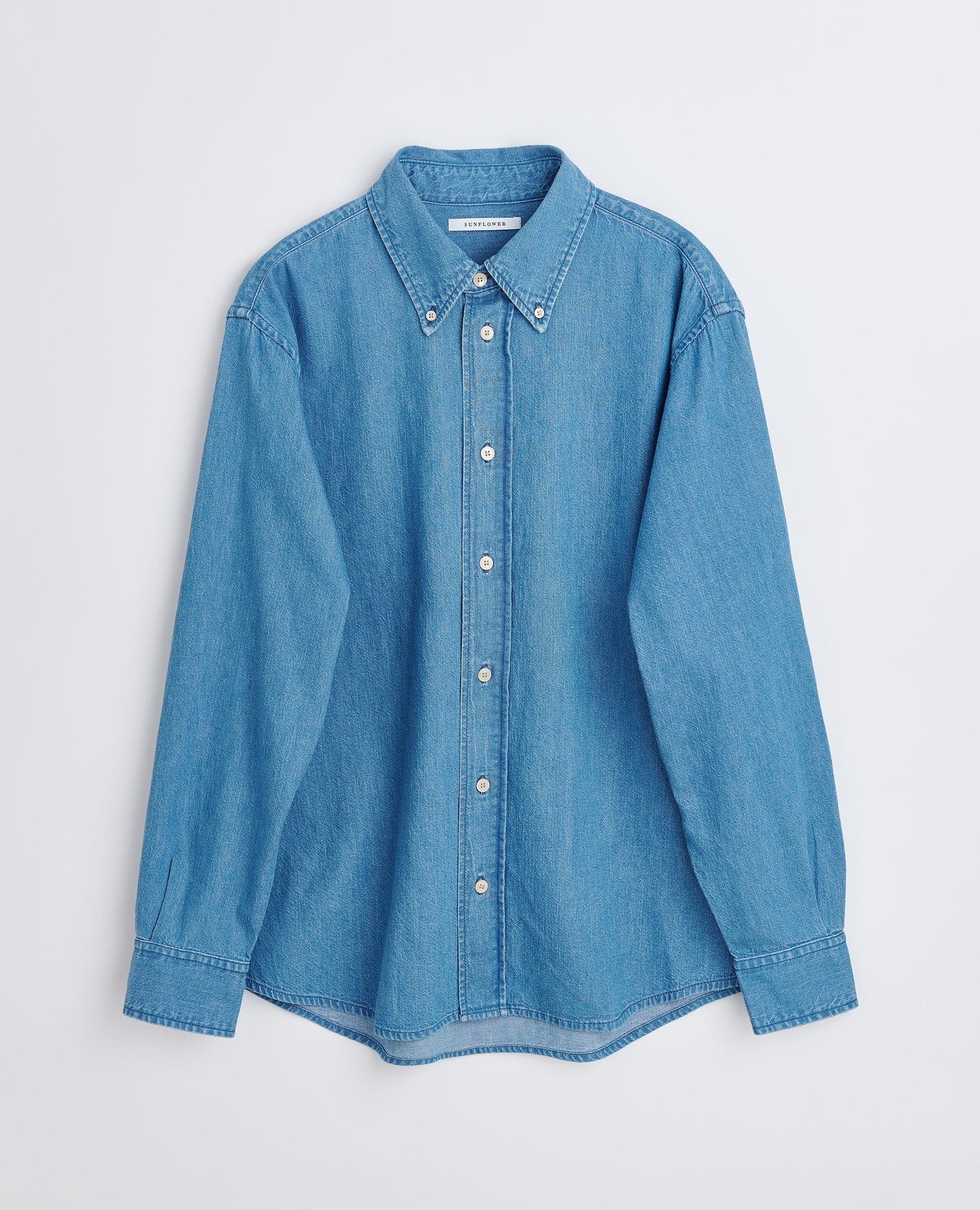 DENIM BUTTON DOWN . MID BLUE