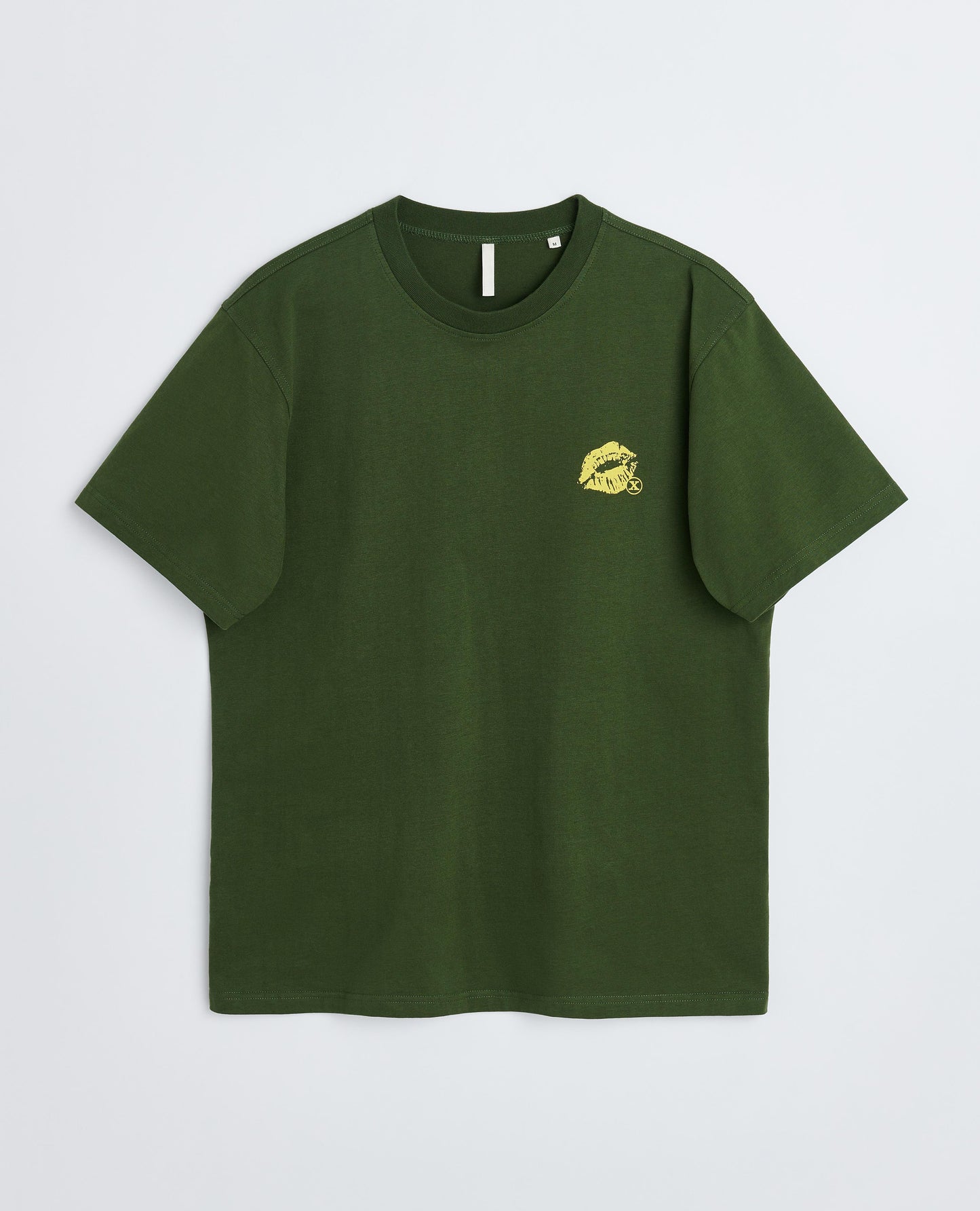 EASY STAFF TEE . GREEN