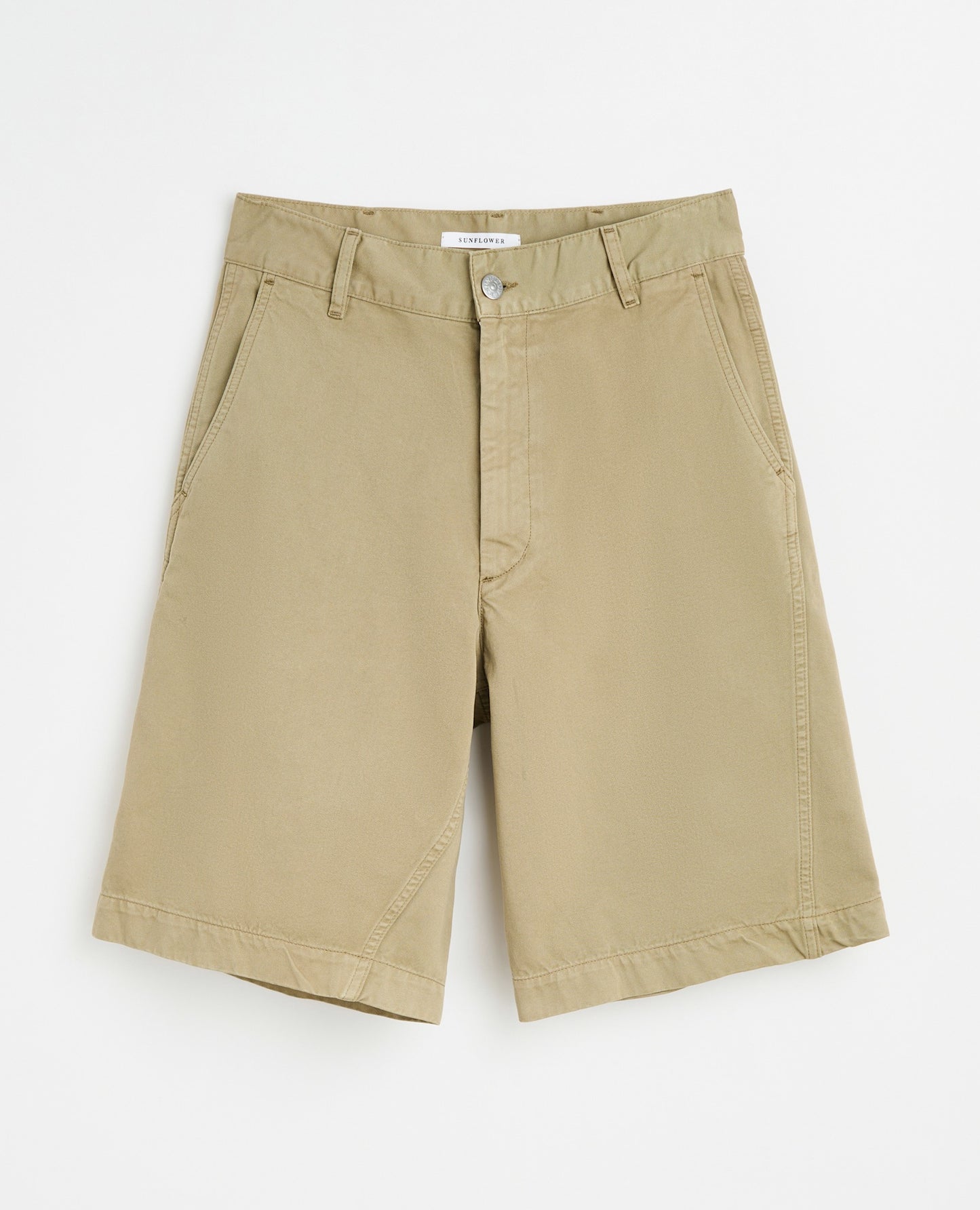 Wide Twist Chino Shorts