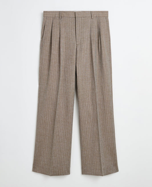 Wide Pleated Trouser