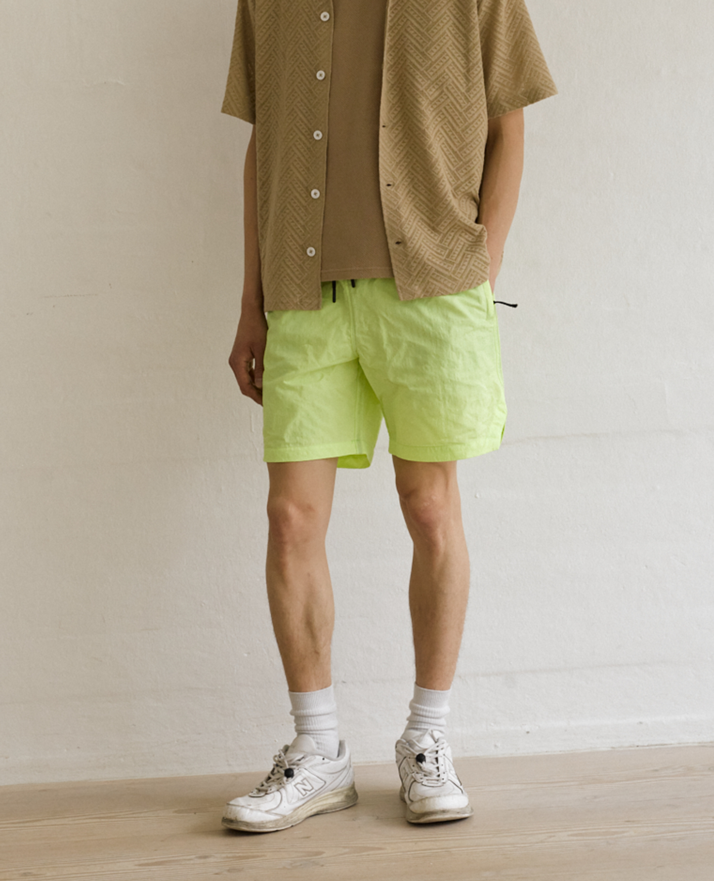 MIKE SHORTS . NEON YELLOW