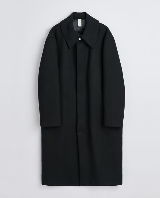 WINTER COAT . BLACK